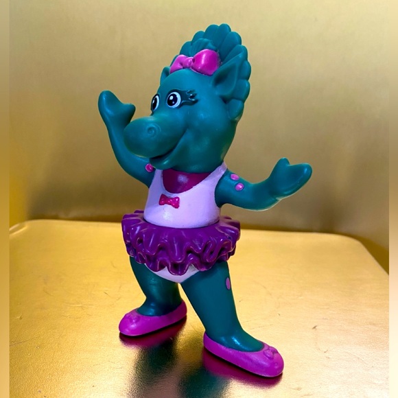 BARNEY 1990’s BABY BOP BALLERINA PVC FIGURE BARNEY THE PURPLE DINOSAUR’S FRIEND - Picture 3 of 10